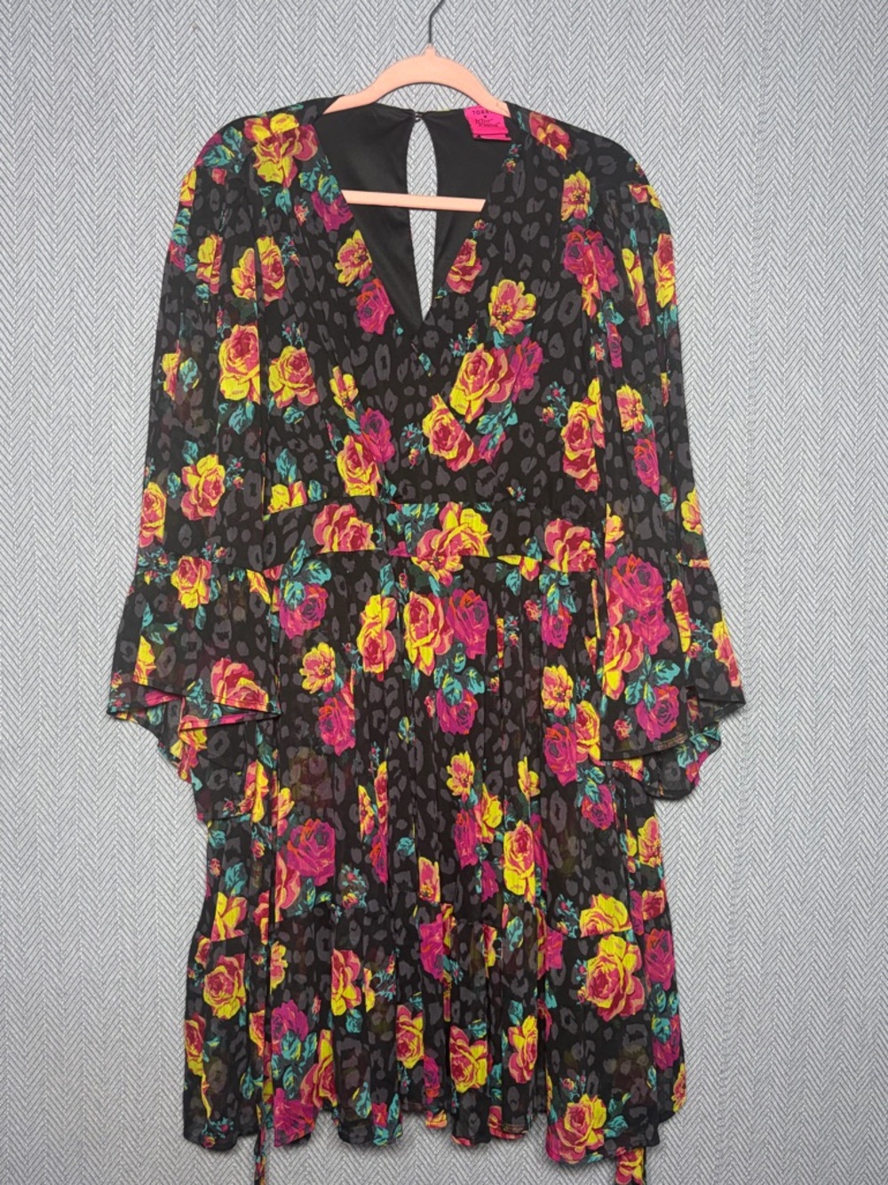 Betsey Johnson Torrid Black Floral Bell-Sleeve V-Neck Dress w/ Pink/Yellow Roses